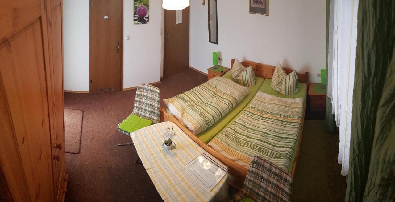 Falkenfels Gasthaus-Pension Hilmer מראה חיצוני תמונה